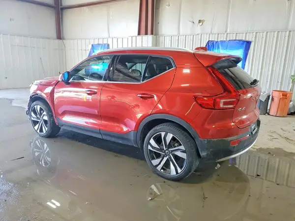 YV4L12UE3R2214037 2024 VOLVO XC40 - Image 2