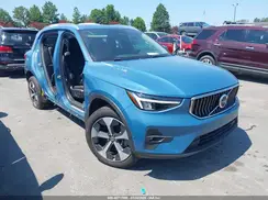 YV4L12UE7S2587541 2025 VOLVO XC40