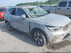 YV4L12UE8S2482054 2025 VOLVO XC40