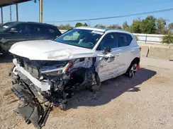 YV4L12UE8S2595275 2025 VOLVO XC40