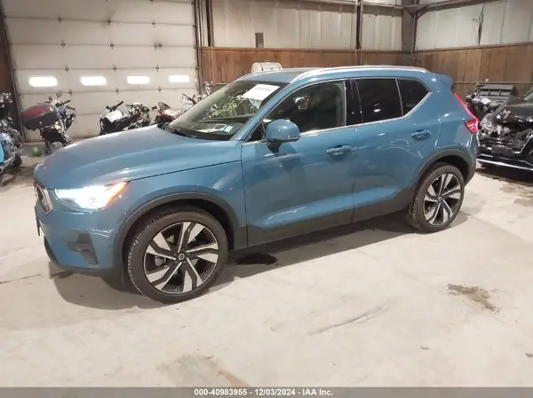 YV4L12UE9R2225740 2024 VOLVO XC40 - Image 2