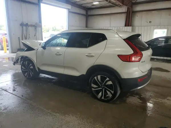 YV4L12UEXR2247780 2024 VOLVO XC40 - Image 2