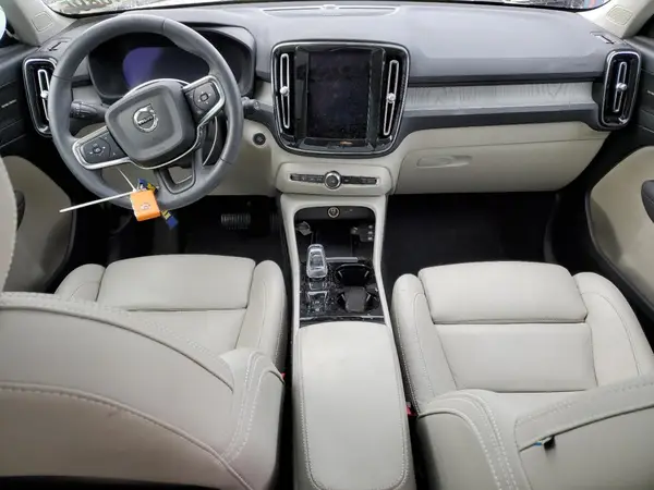 YV4L12UEXR2262859 2024 VOLVO XC40 - Image 8