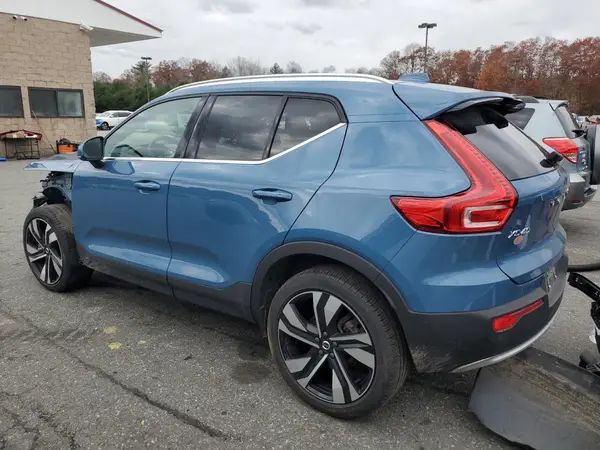 YV4L12UEXR2320601 2024 VOLVO XC40 - Image 2