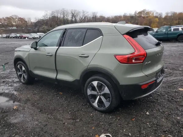 YV4L12UEXR2368387 2024 VOLVO XC40 - Image 2
