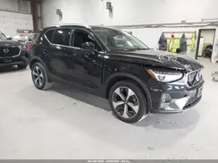 YV4L12UEXS2513465 2025 VOLVO XC40