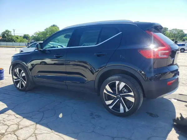 YV4L12UF1R2225630 2024 VOLVO XC40 - Image 2