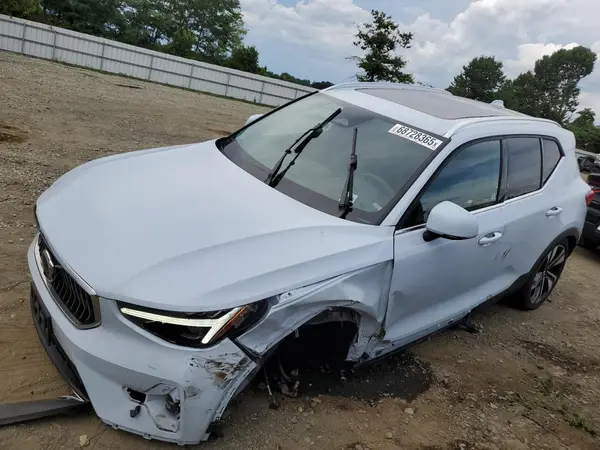 YV4L12UF4R2302443 2024 VOLVO XC40 - Image 1