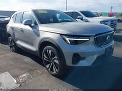 YV4L12UF4R2359600 2024 VOLVO XC40