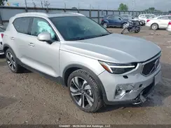 YV4L12UF4S2552724 2025 VOLVO XC40