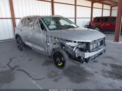 YV4L12UF6R2204563 2024 VOLVO XC40