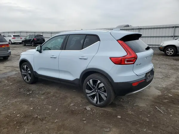 YV4L12UFXS2571181 2025 VOLVO XC40 - Image 2