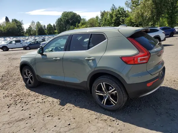 YV4L12UJ2S2599951 2025 VOLVO XC40 - Image 2