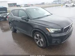 YV4L12UJ4S2607421 2025 VOLVO XC40