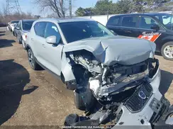 YV4L12UJ5S2456797 2025 VOLVO XC40