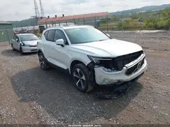 YV4L12UJ7S2608174 2025 VOLVO XC40
