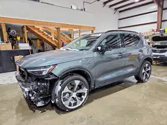 YV4L12UK1T2740132 2026 VOLVO XC40