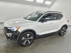 YV4L12UK2R2211653 2024 VOLVO XC40