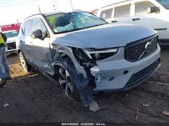 YV4L12UK2R2212754 2024 VOLVO XC40