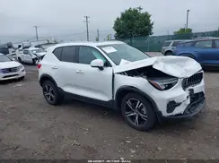 YV4L12UK3R2341795 2024 VOLVO XC40