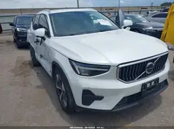 YV4L12UK4R2236974 2024 VOLVO XC40