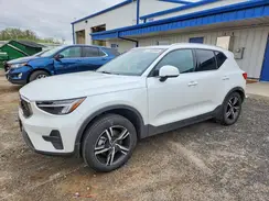 YV4L12UK5R2240175 2024 VOLVO XC40