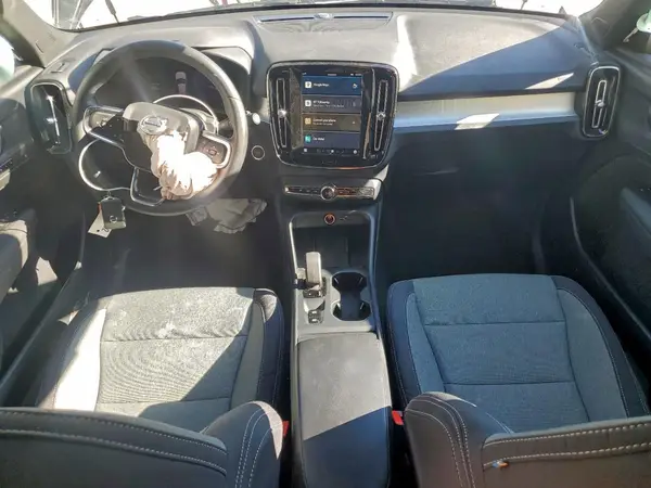 YV4L12UK5R2280529 2024 VOLVO XC40 - Image 8