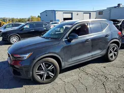 YV4L12UK6R2326322 2024 VOLVO XC40