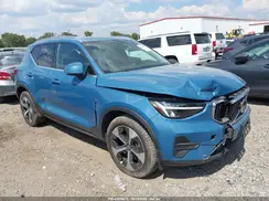 YV4L12UK6R2374189 2024 VOLVO XC40