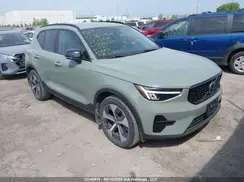 YV4L12UK7R2232689 2024 VOLVO XC40