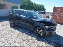YV4L12UK8R2286664 2024 VOLVO XC40