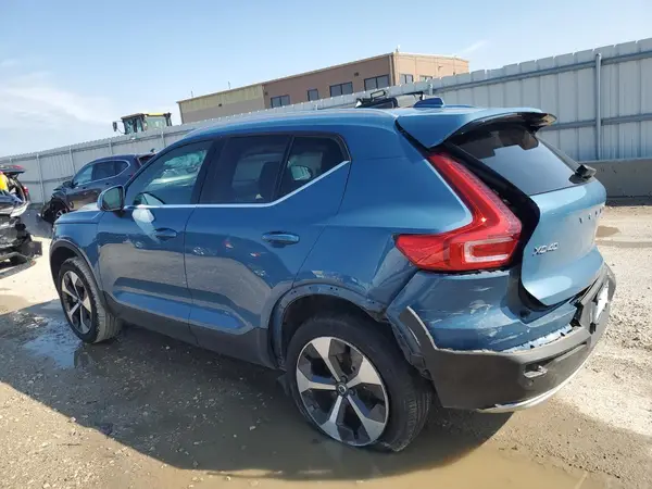 YV4L12UK9R2202710 2024 VOLVO XC40 - Image 2