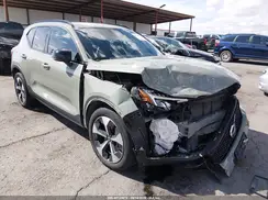 YV4L12UK9R2210581 2024 VOLVO XC40