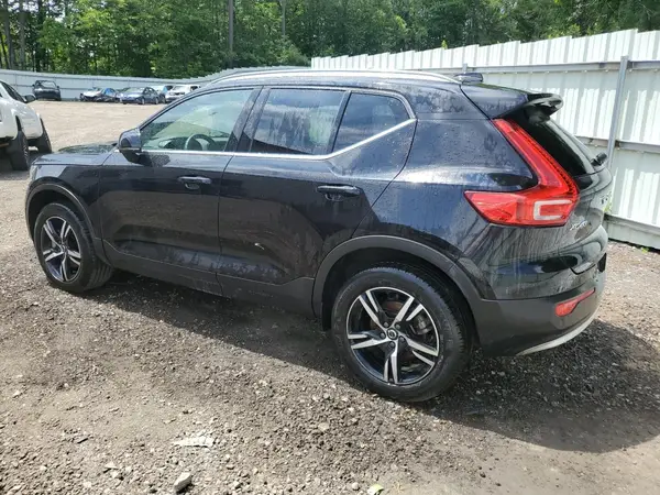 YV4L12UK9R2336519 2024 VOLVO XC40 - Image 2