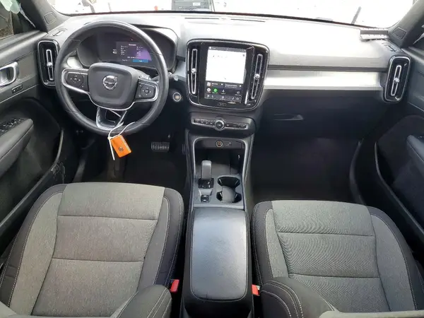 YV4L12UK9R2336648 2024 VOLVO XC40 - Image 8