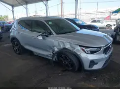 YV4L12UK9R2343244 2024 VOLVO XC40
