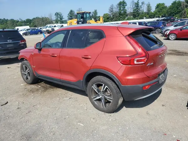 YV4L12UKXP2965719 2023 VOLVO XC40 - Image 2