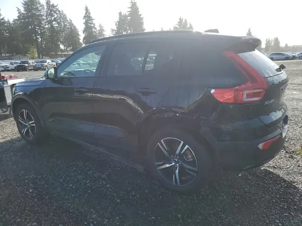YV4L12UKXR2327151 2024 VOLVO XC40 - Image 2