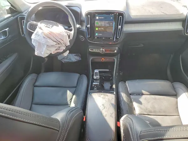 YV4L12UL0R2295769 2024 VOLVO XC40 - Image 8