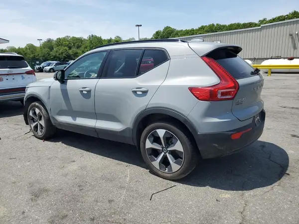 YV4L12UL3R2331731 2024 VOLVO XC40 - Image 2