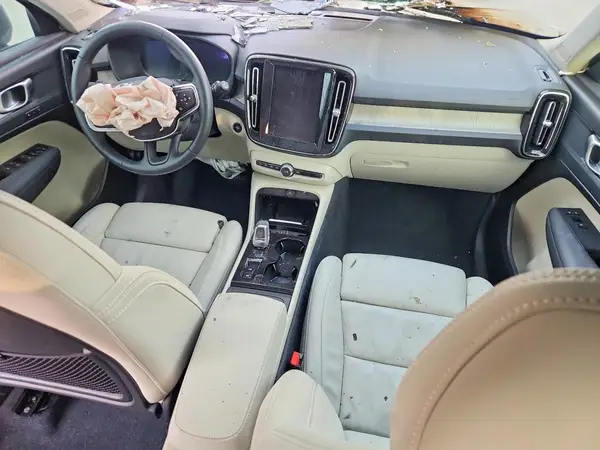YV4L12UL3R2354443 2024 VOLVO XC40 - Image 8