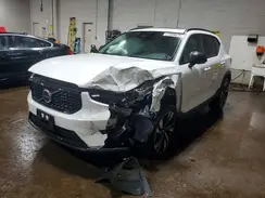 YV4L12UL4R2314324 2024 VOLVO XC40