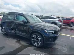 YV4L12UL5R2308371 2024 VOLVO XC40