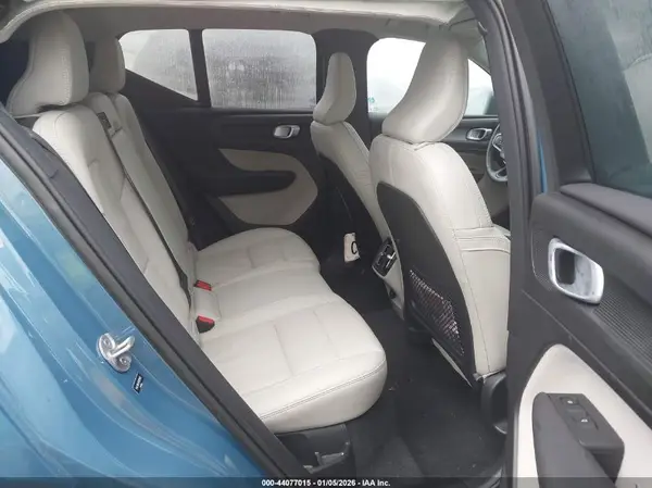 YV4L12UL6P2939062 2023 VOLVO XC40 - Image 8
