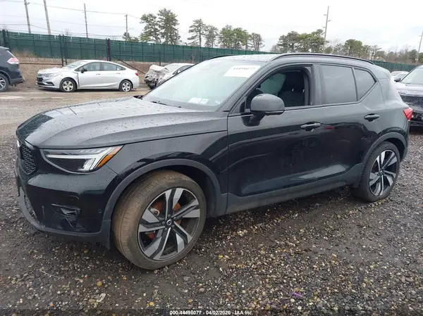 YV4L12UL6R2345770 2024 VOLVO XC40 - Image 2