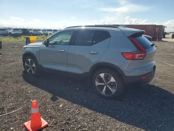 YV4L12UL6R2346448 2024 VOLVO XC40 - Image 2