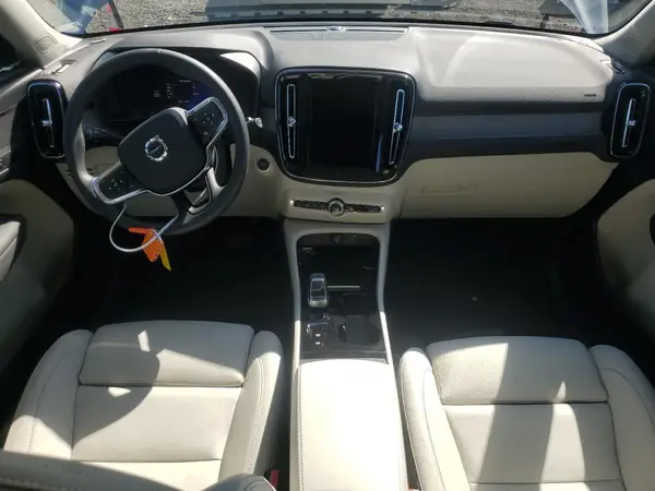 YV4L12UL6R2346448 2024 VOLVO XC40 - Image 8