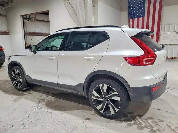 YV4L12UL6R2355358 2024 VOLVO XC40 - Image 2