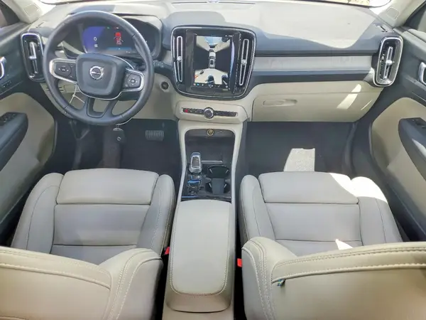 YV4L12UL7R2362268 2024 VOLVO XC40 - Image 8