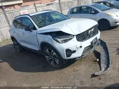 YV4L12UL9R2214462 2024 VOLVO XC40